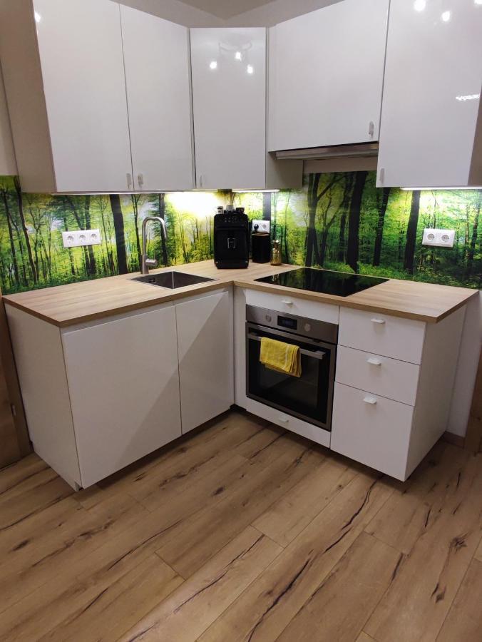 וולדן אם וורתרסי Schoene Wohnung Mit Terrasse Und Parkplatz מראה חיצוני תמונה